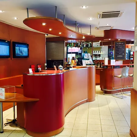 Ibis Bastille Faubourg St Antoine Otel