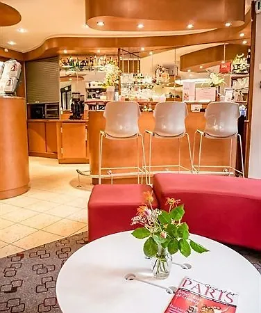Ibis Bastille Faubourg St Antoine Otel