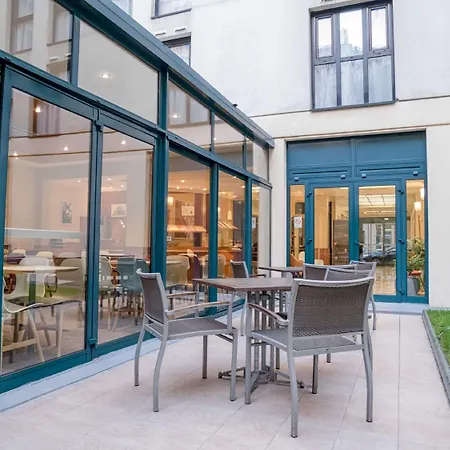 Ibis Bastille Faubourg St Antoine 3*
