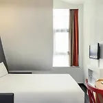 Ibis Bastille Faubourg St Antoine מלון 3*