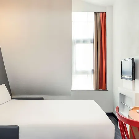Ibis Bastille Faubourg St Antoine Paříž
