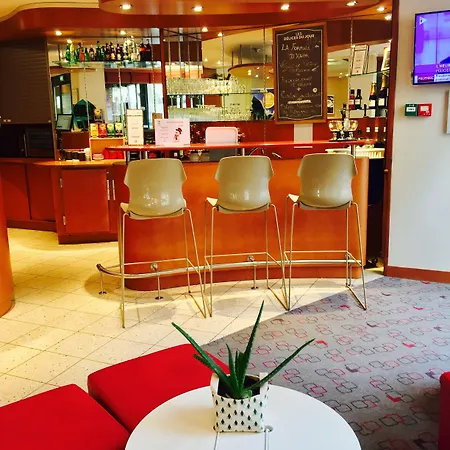 Ibis Bastille Faubourg St Antoine Hotel 3*