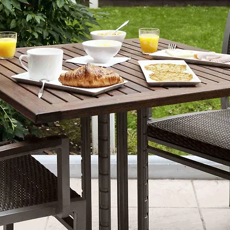 Ibis Bastille Faubourg St Antoine Отель Париж