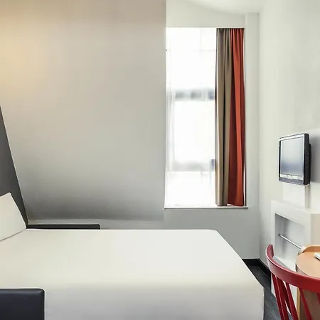Ibis Bastille Faubourg St Antoine 3* Paříž