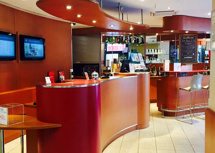 Ibis Bastille Faubourg St Antoine Hotel