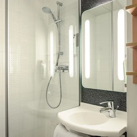 Ibis Bastille Faubourg St Antoine 3* Париж